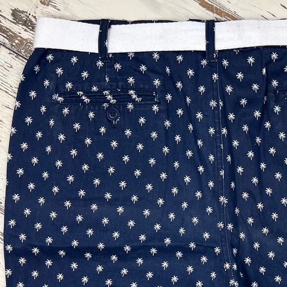 ISLANDIA shorts men’s 42 flat front palm tree prints with belt inseam 10” - Picture 3 of 5